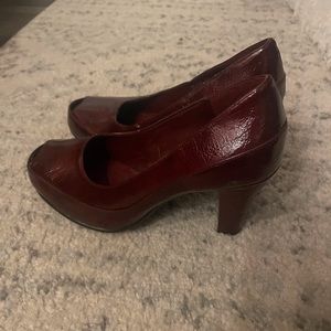 New w/out tags: Super Comfy Pumps by Aerosoles